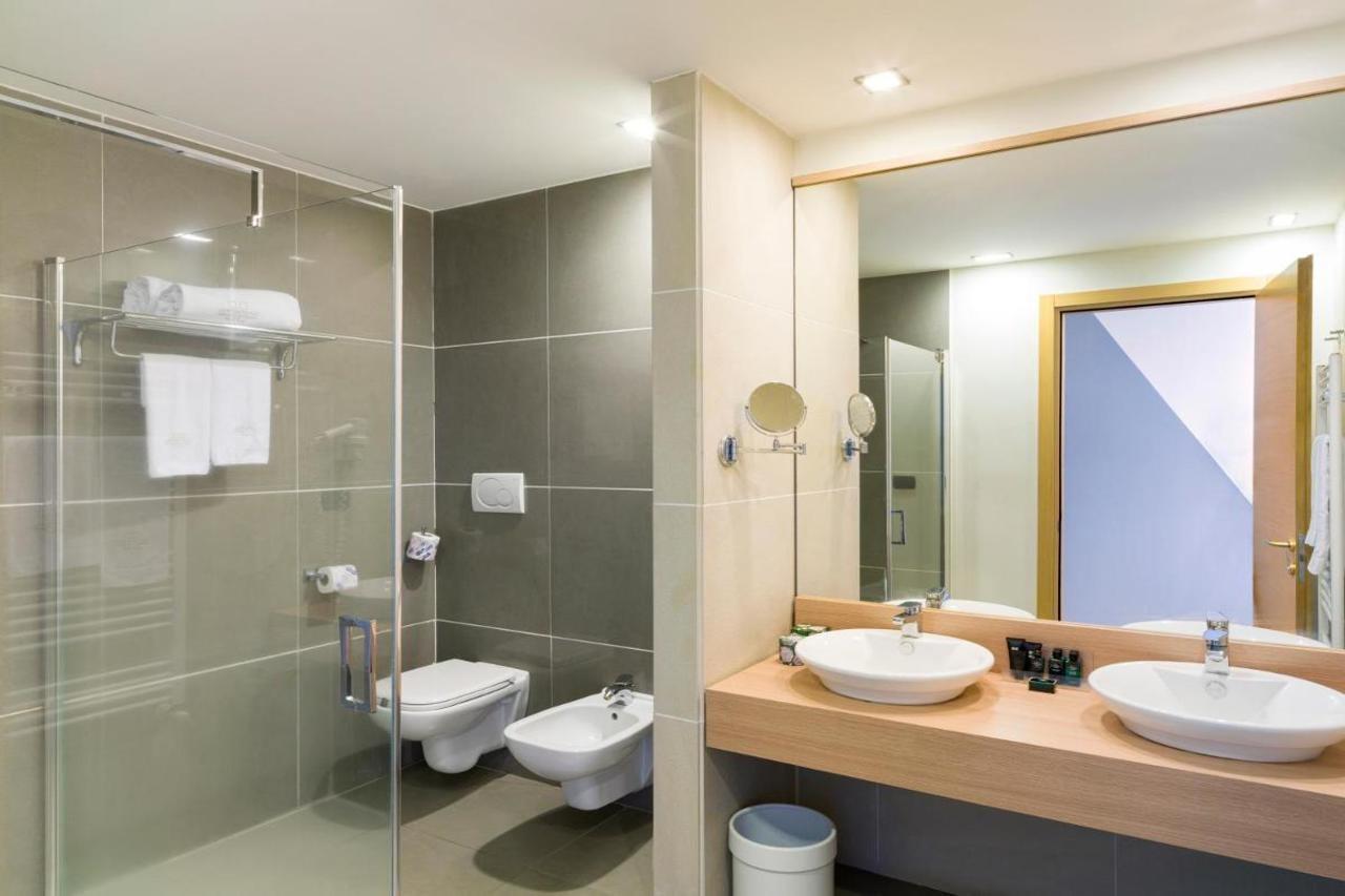Esperia Palace Hotel & Resort Spa Zafferana Etnea Ngoại thất bức ảnh