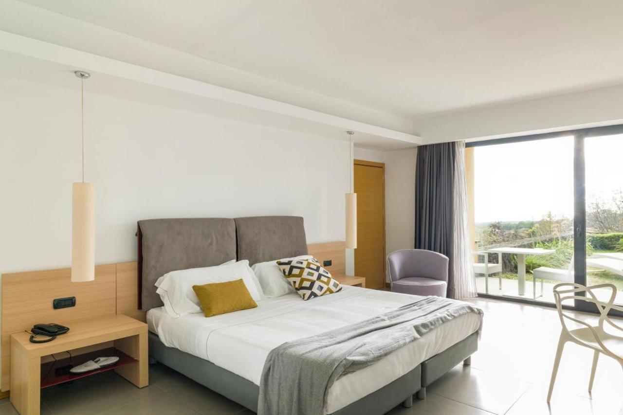 Esperia Palace Hotel & Resort Spa Zafferana Etnea Ngoại thất bức ảnh