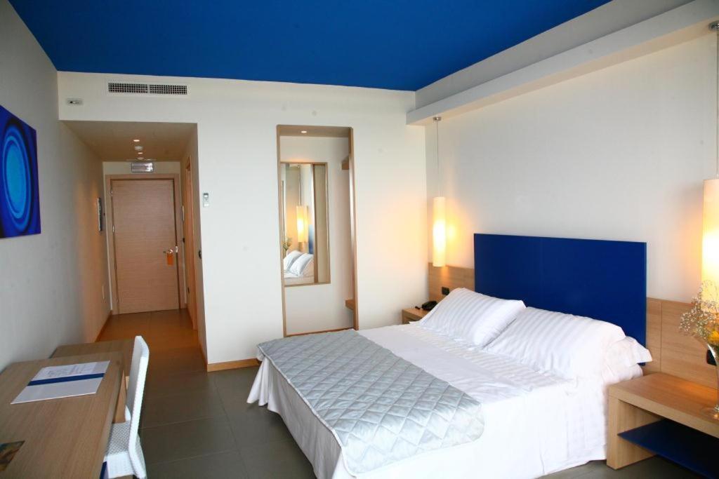 Esperia Palace Hotel & Resort Spa Zafferana Etnea Ngoại thất bức ảnh