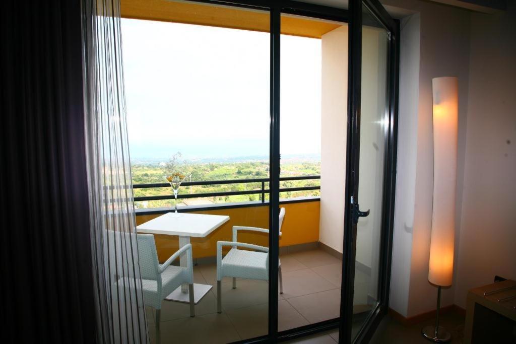 Esperia Palace Hotel & Resort Spa Zafferana Etnea Ngoại thất bức ảnh