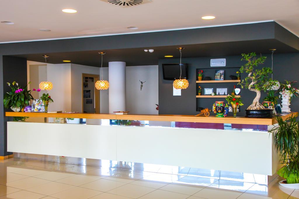 Esperia Palace Hotel & Resort Spa Zafferana Etnea Ngoại thất bức ảnh